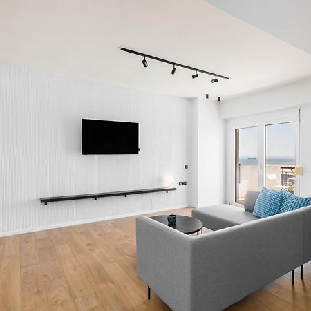 Celine By Halu!, Spacious Apartments Next To Business Hub Tessalónica Exterior foto